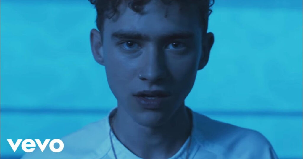 YEARS & YEARS „TAKE SHELTER“